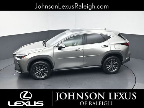 Used 2024 Lexus NX 250 FWD image 29
