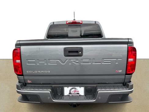 Used 2022 Chevrolet Colorado LT w/ Safety Package AWD/4WD image 5