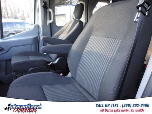 Used 2016 Ford Transit 150 XL RWD image 7