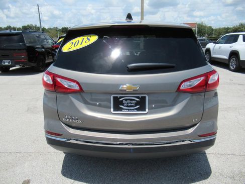 Used 2018 Chevrolet Equinox LT FWD image 6