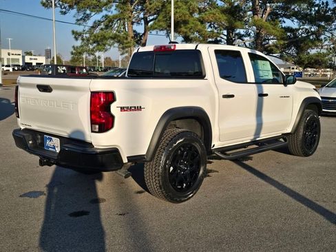New 2026 Chevrolet Colorado Trail Boss AWD/4WD image 5
