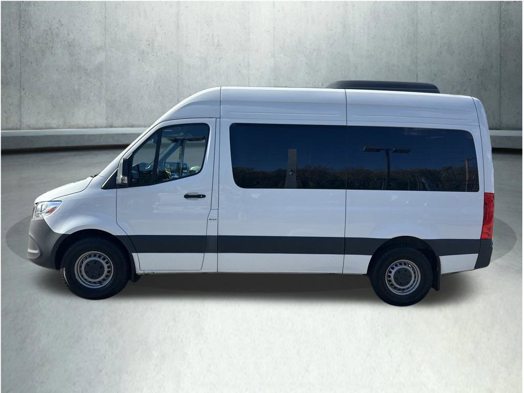 Used 2024 Mercedes-Benz Sprinter 2500 image 2