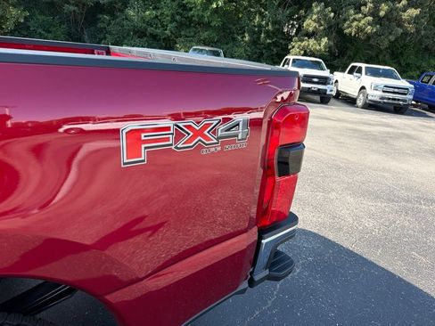 New 2026 Ford F250 Lariat w/ Chrome Package AWD/4WD image 11