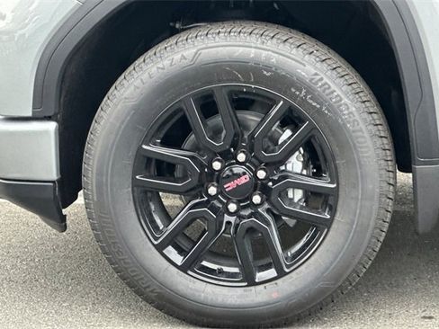 New 2026 GMC Sierra 1500 Elevation image 25