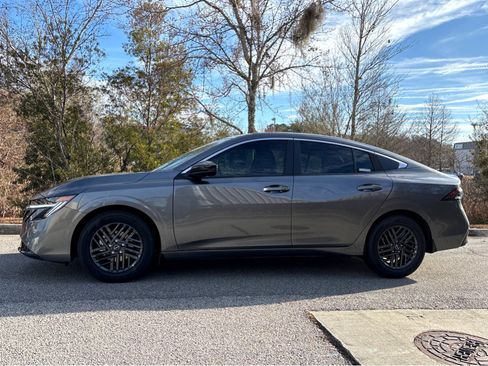 New 2026 Nissan Sentra SV w/ SV Convenience Package FWD image 26