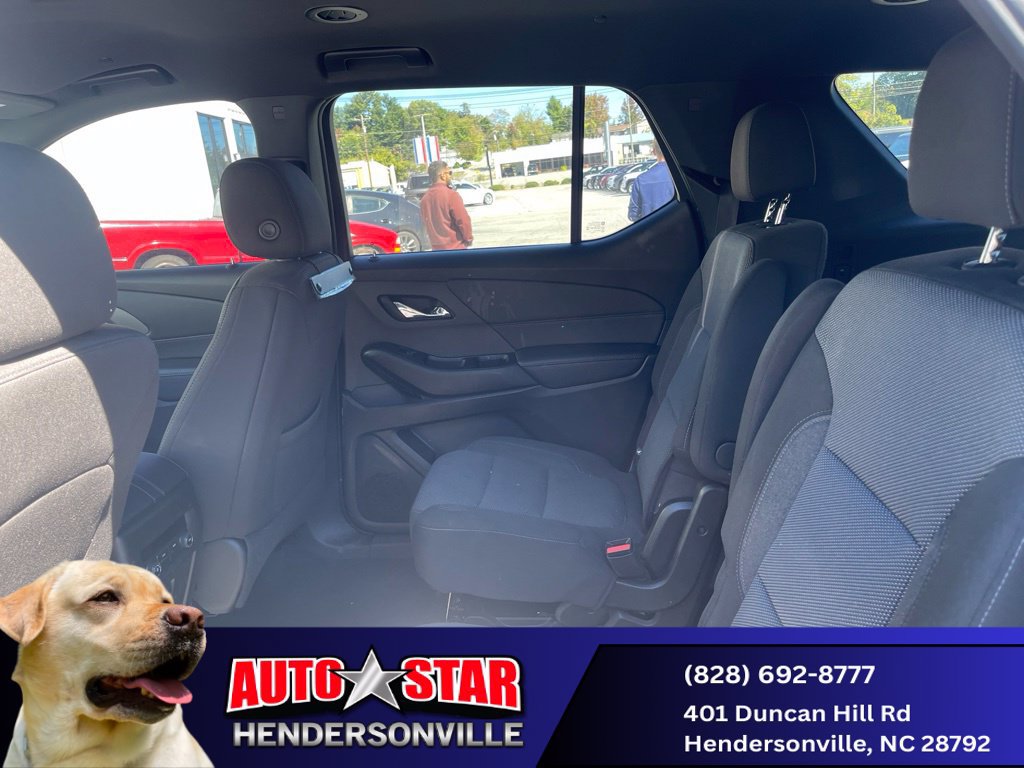Used 2023 Chevrolet Traverse LT AWD/4WD image 9