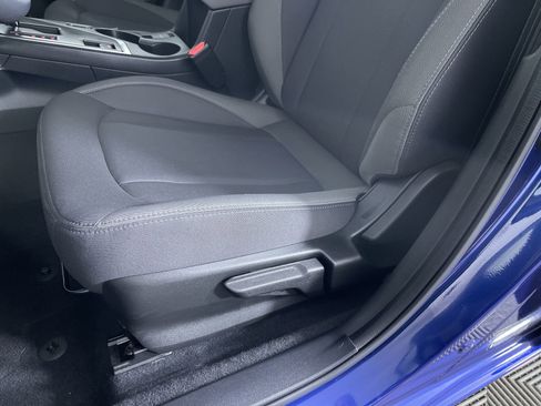 Used 2025 Subaru Impreza 2.0i image 13