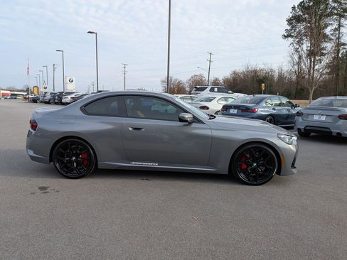 Used 2025 BMW 230i Coupe w/ M Sport Package image 2