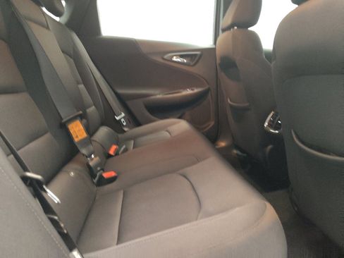 Used 2022 Chevrolet Malibu LT FWD image 19
