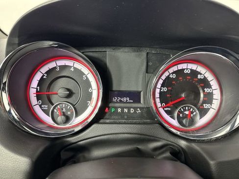 Used 2017 Dodge Grand Caravan SXT FWD image 16
