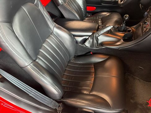 Used 1999 Chevrolet Corvette Coupe RWD image 23