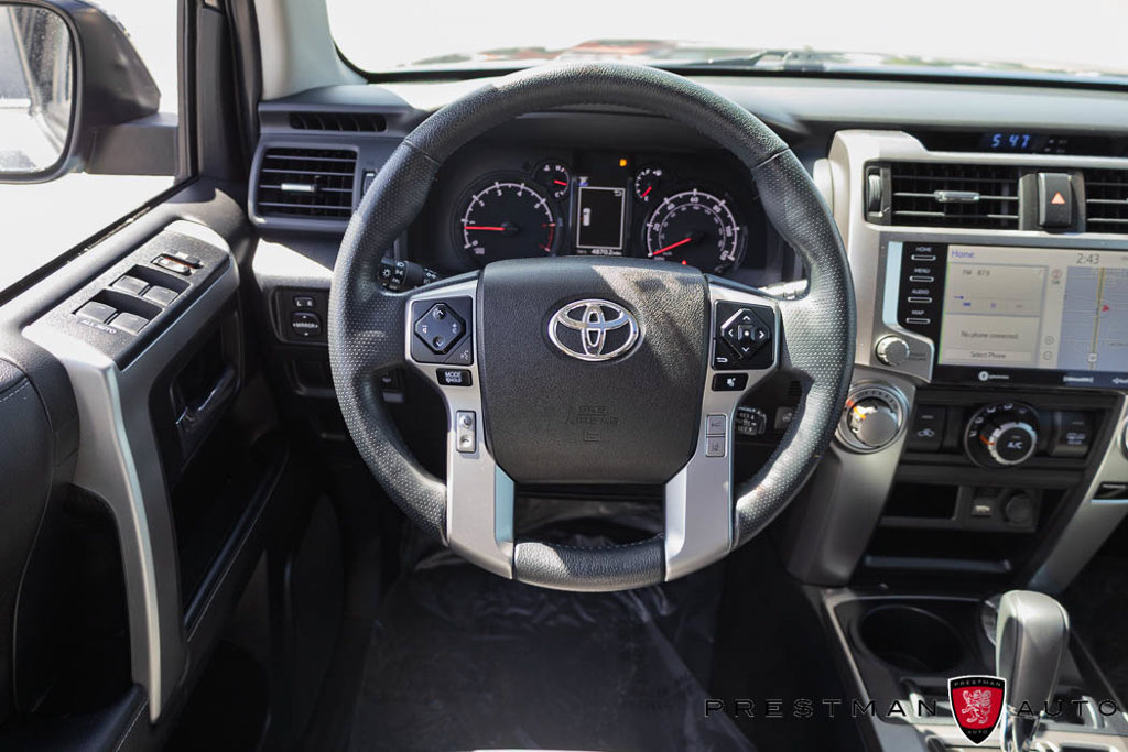 Used 2023 Toyota 4Runner SR5 Premium w/ Moonroof Package AWD/4WD image 2