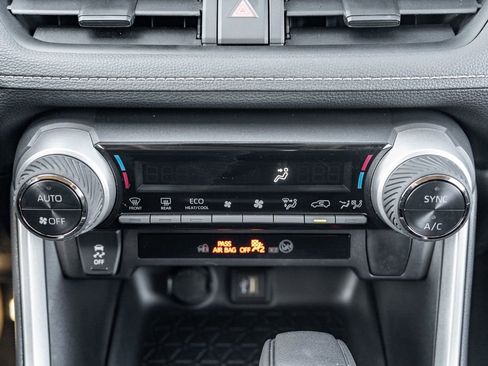 Certified 2024 Toyota RAV4 LE image 27