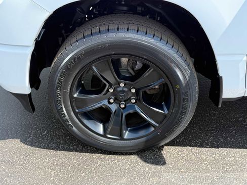Certified 2023 RAM 1500 Big Horn AWD/4WD image 10