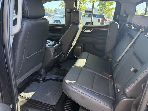 Used 2025 GMC Sierra 1500 Denali w/ Denali Reserve Package AWD/4WD image 8