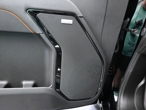 Certified 2025 GMC Sierra 2500 AT4 w/ AT4 Premium Plus Package image 14