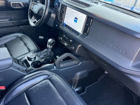 Used 2025 Ford Bronco Badlands AWD/4WD image 18