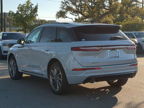 New 2026 Lincoln Corsair Grand Touring image 5
