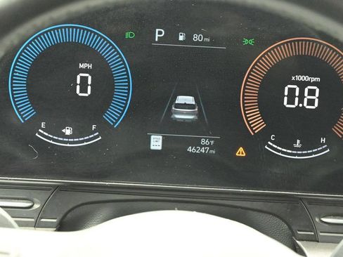 Used 2025 Hyundai Kona SEL AWD/4WD image 14
