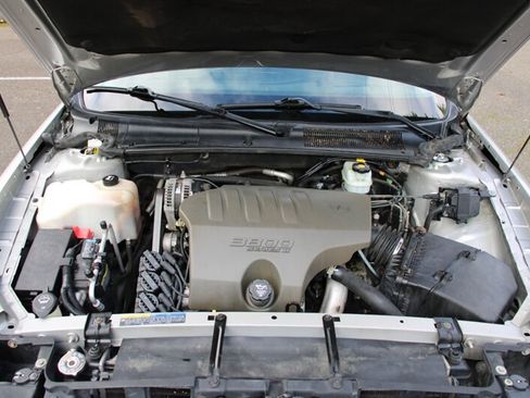 Used 2004 Buick Le Sabre Limited image 18