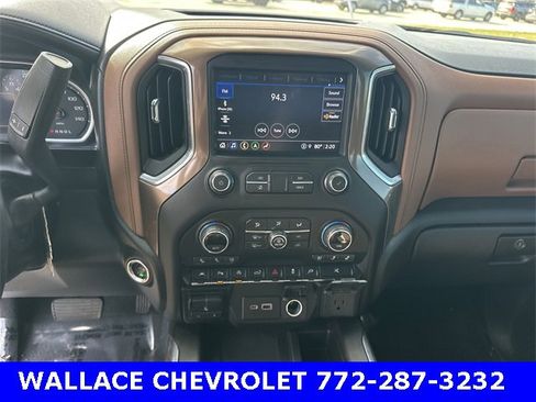 Used 2021 Chevrolet Silverado 1500 High Country w/ Technology Package image 20