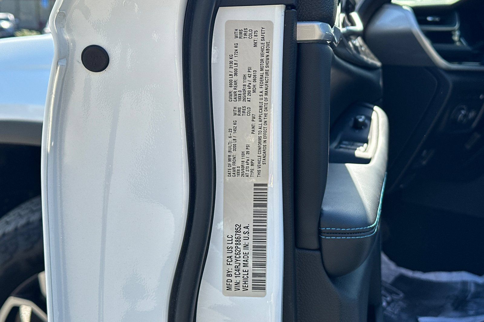 New 2023 Jeep Grand Cherokee Trailhawk AWD/4WD image 28