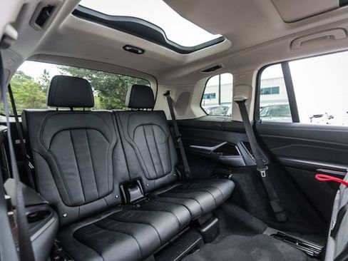 Used 2020 BMW X7 xDrive40i w/ Cold Weather Package AWD/4WD image 75