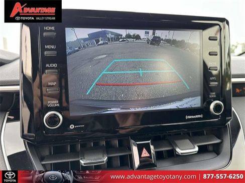 Used 2022 Toyota Corolla SE image 32