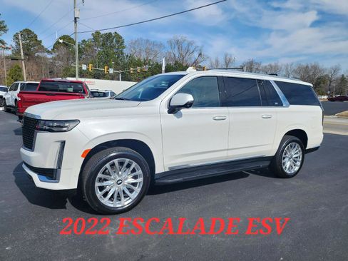 Used 2022 Cadillac Escalade ESV Premium Luxury image 1