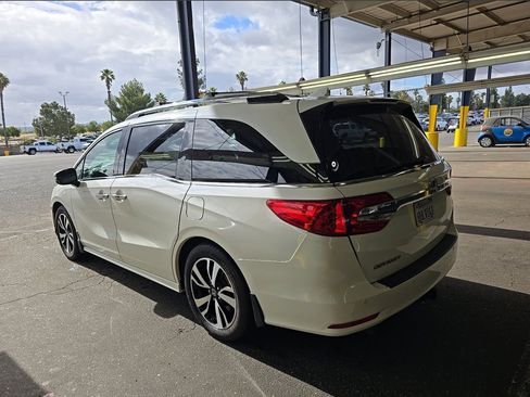 Used 2019 Honda Odyssey Elite image 6