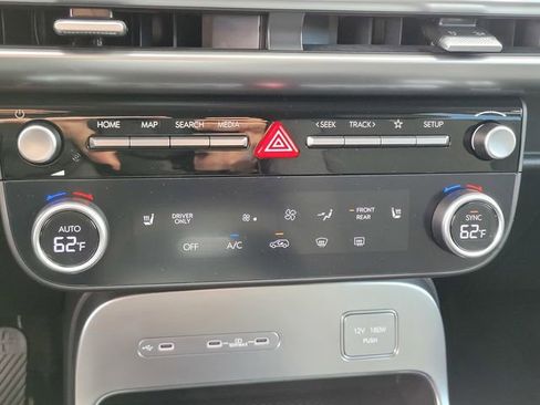 New 2026 Hyundai Ioniq 9 SE image 22