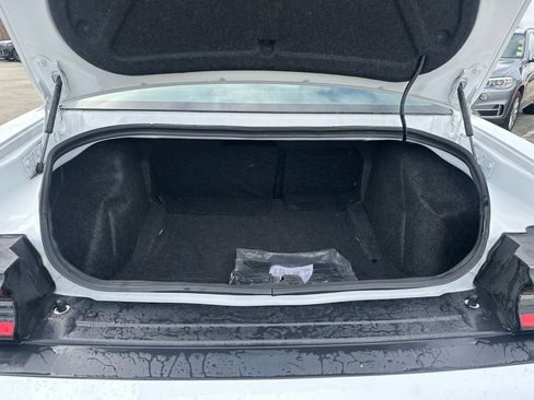 Used 2023 Dodge Challenger SXT image 23