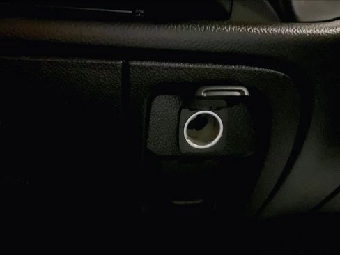 Used 2017 Chevrolet Silverado 1500 LT w/ All Star Edition AWD/4WD image 33