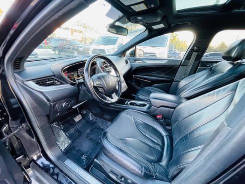Used 2019 Lincoln MKC Select w/ Select Plus Package image 15