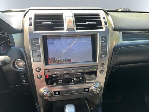 Used 2020 Lexus GX 460 Premium w/ Premium Package AWD/4WD image 14