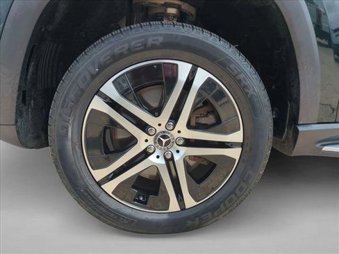 Used 2020 Mercedes-Benz GLS 450 4MATIC image 24