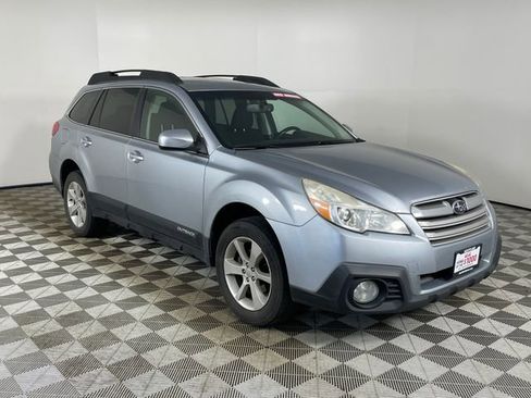 Used 2013 Subaru Outback 2.5i Premium image 18