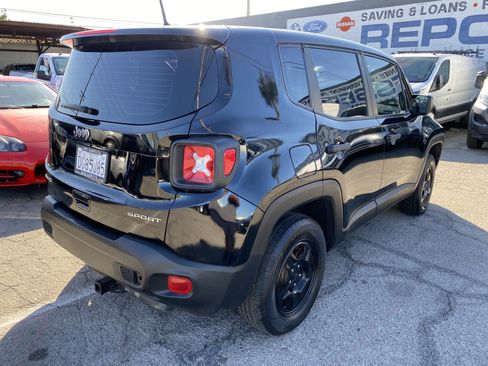 Used 2020 Jeep Renegade Sport AWD/4WD image 9