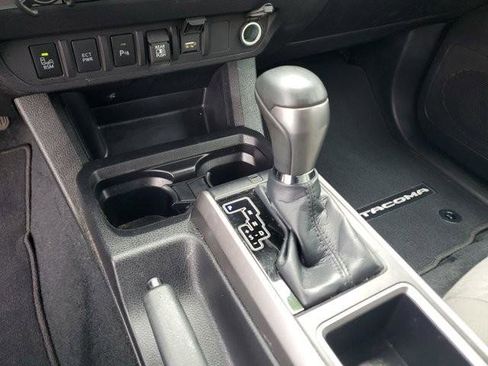 Used 2023 Toyota Tacoma SR5 image 29