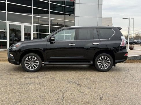 Used 2022 Lexus GX 460 Luxury w/ Accessory Package AWD/4WD image 6