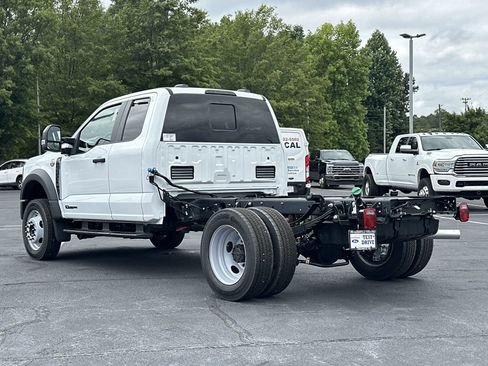 New 2025 Ford F450 XL w/ XL Chrome Package image 18