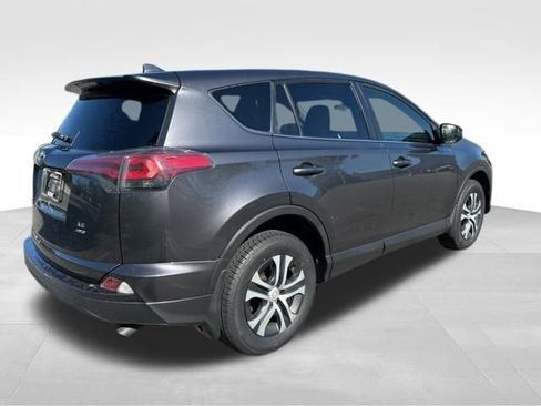 Used 2018 Toyota RAV4 LE w/ All Weather Liner Package AWD/4WD image 5