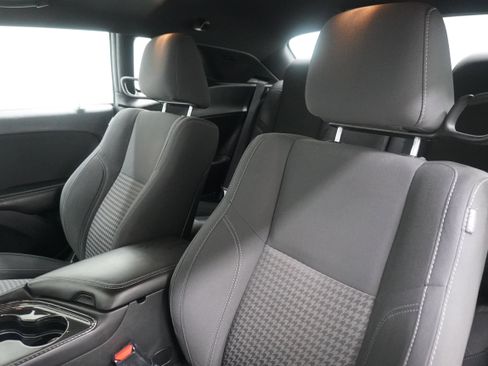 Used 2019 Dodge Challenger SXT w/ Blacktop Package RWD image 11