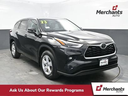Used 2023 Toyota Highlander LE