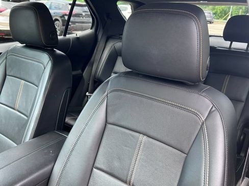 Used 2022 Chevrolet Equinox Premier AWD/4WD image 13