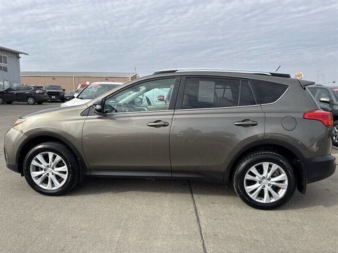 Used 2013 Toyota RAV4 Limited AWD/4WD image 3