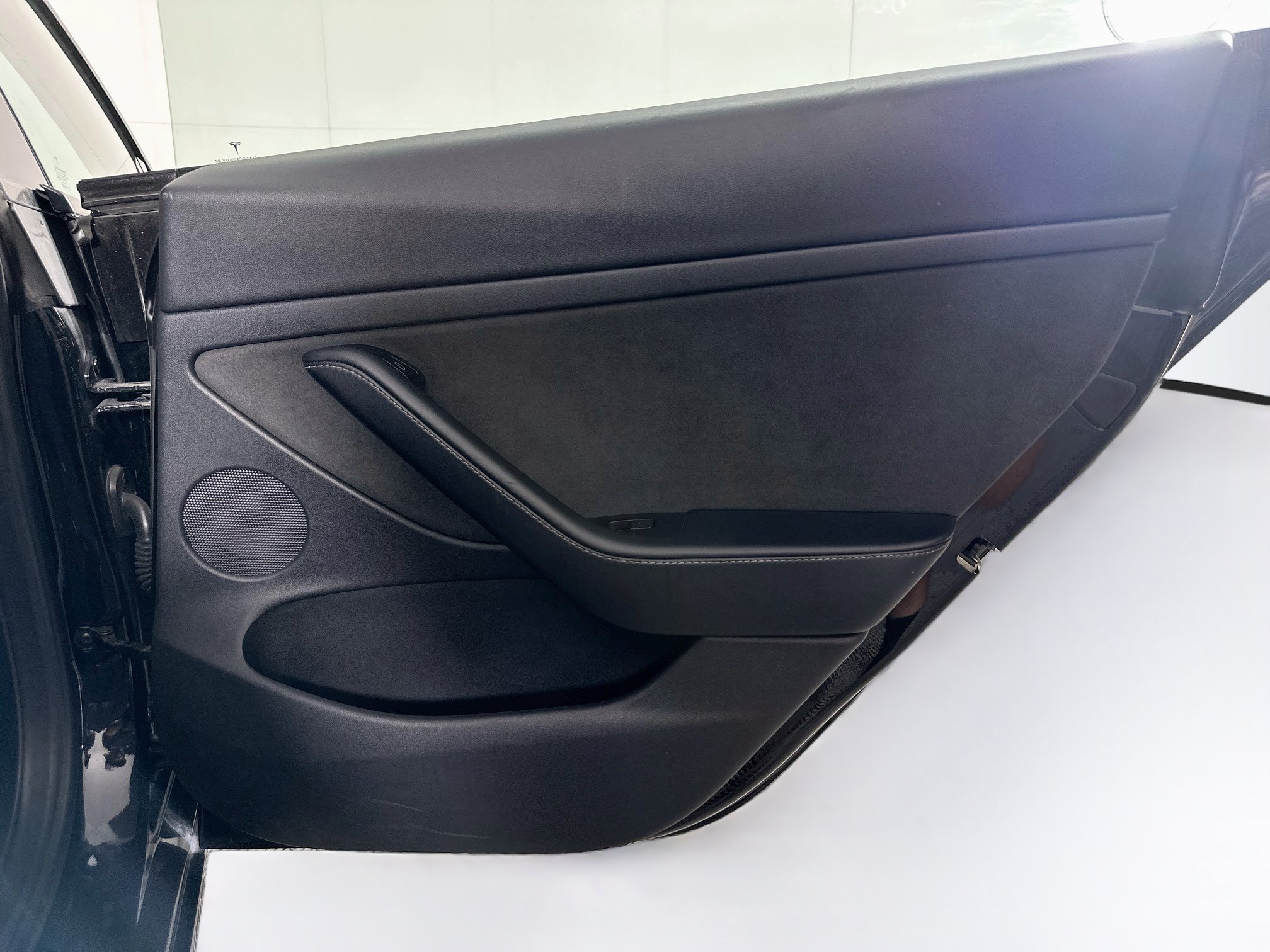 Used 2022 Tesla Model 3 Standard Range RWD image 30