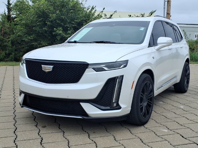 Used 2020 Cadillac XT6 Sport AWD/4WD image 2