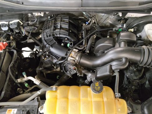 Used 2017 Ford F150 XL w/ Equipment Group 101A Mid RWD image 30