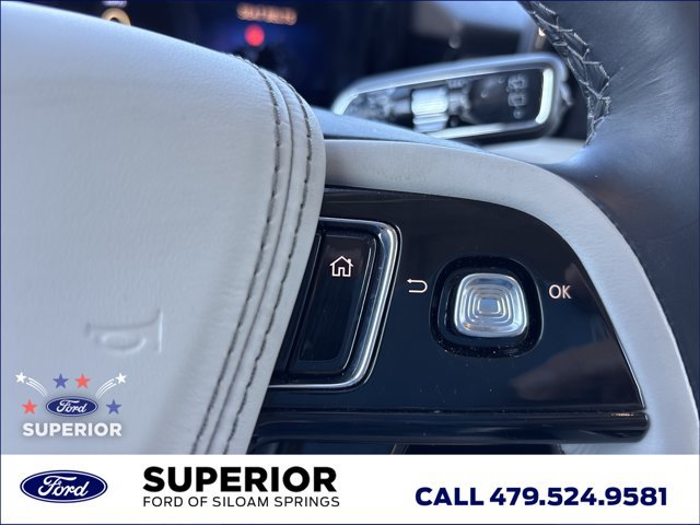 Used 2025 Lincoln Aviator Reserve w/ Illumination Package AWD/4WD image 34